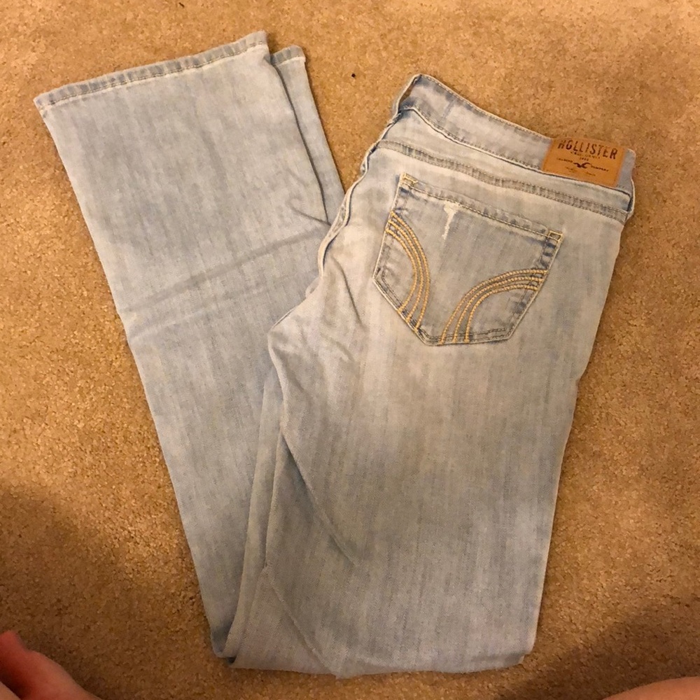 Light Wash Hollister Jeans Size 28